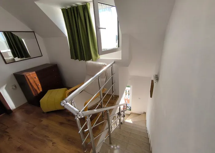 Sunny Cozy With A Pool Apartament *