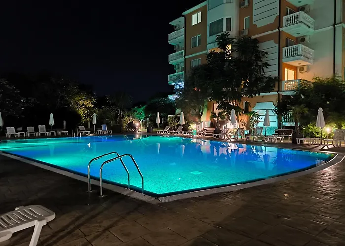 Sunny Cozy With A Pool * Σάνι Μπιτς