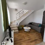 Apartamento Sunny Cozy With A Pool Sunny Beach